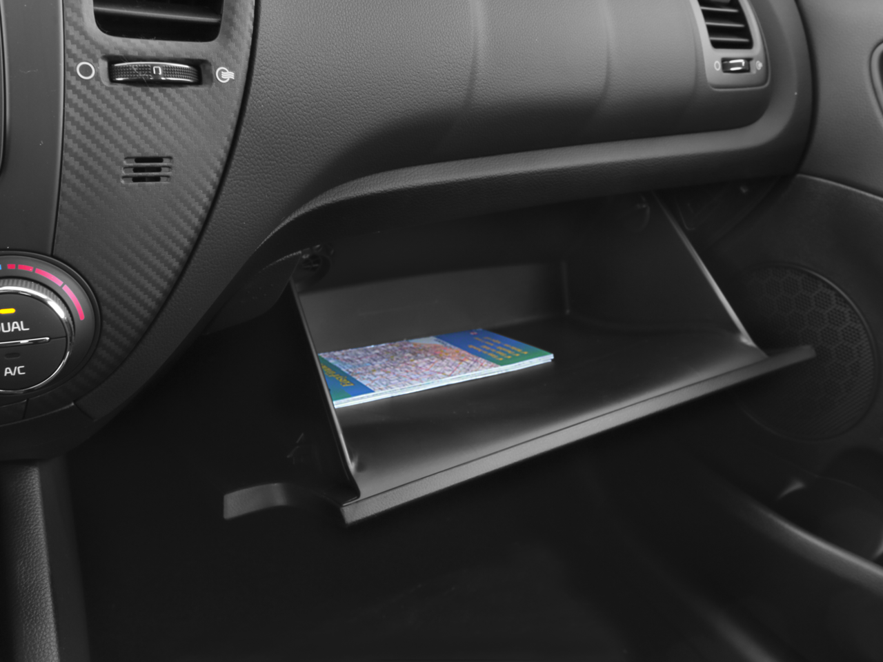 2016 Kia Forte 5-Door SX