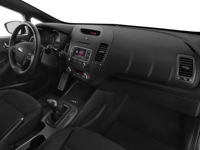 2016 Kia Forte 5-Door SX