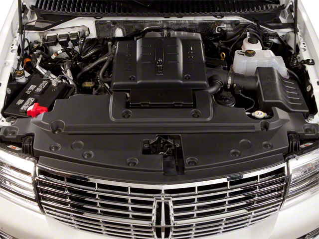 2013 Lincoln Navigator 2WD 4dr