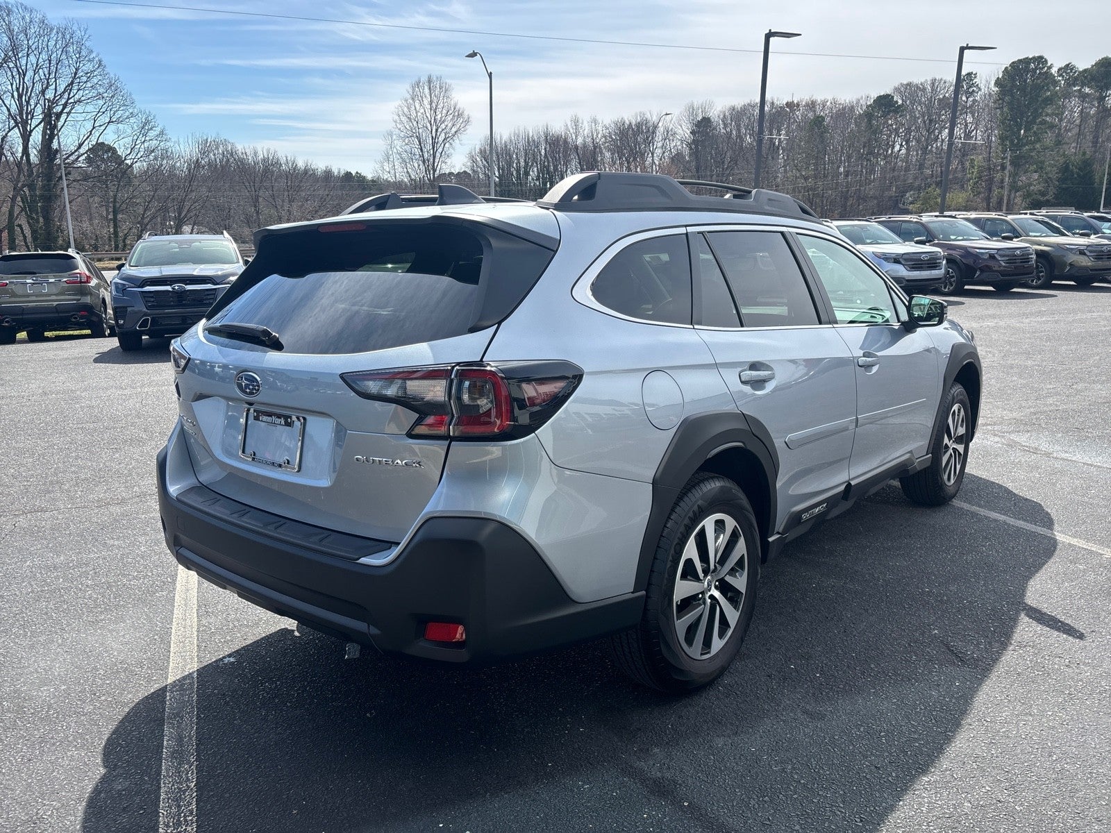 2025 Subaru OUTBACK Premium