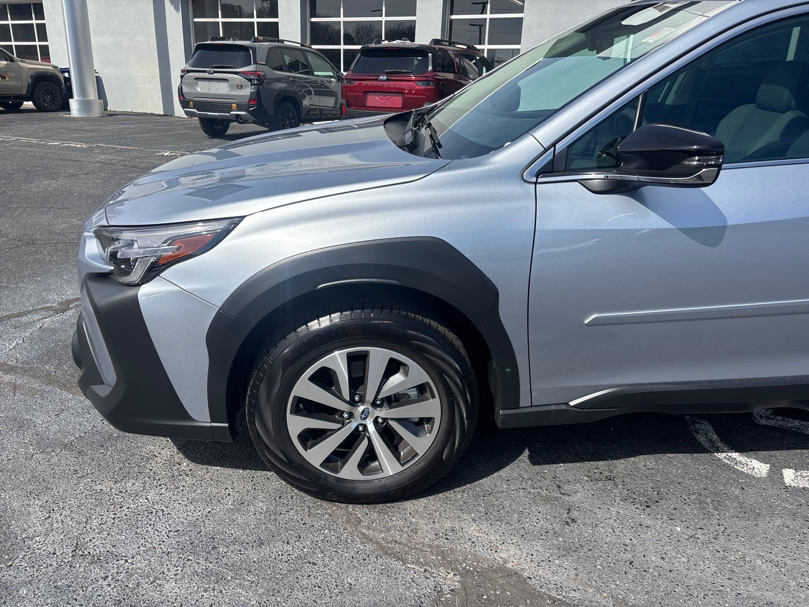 2025 Subaru OUTBACK Premium