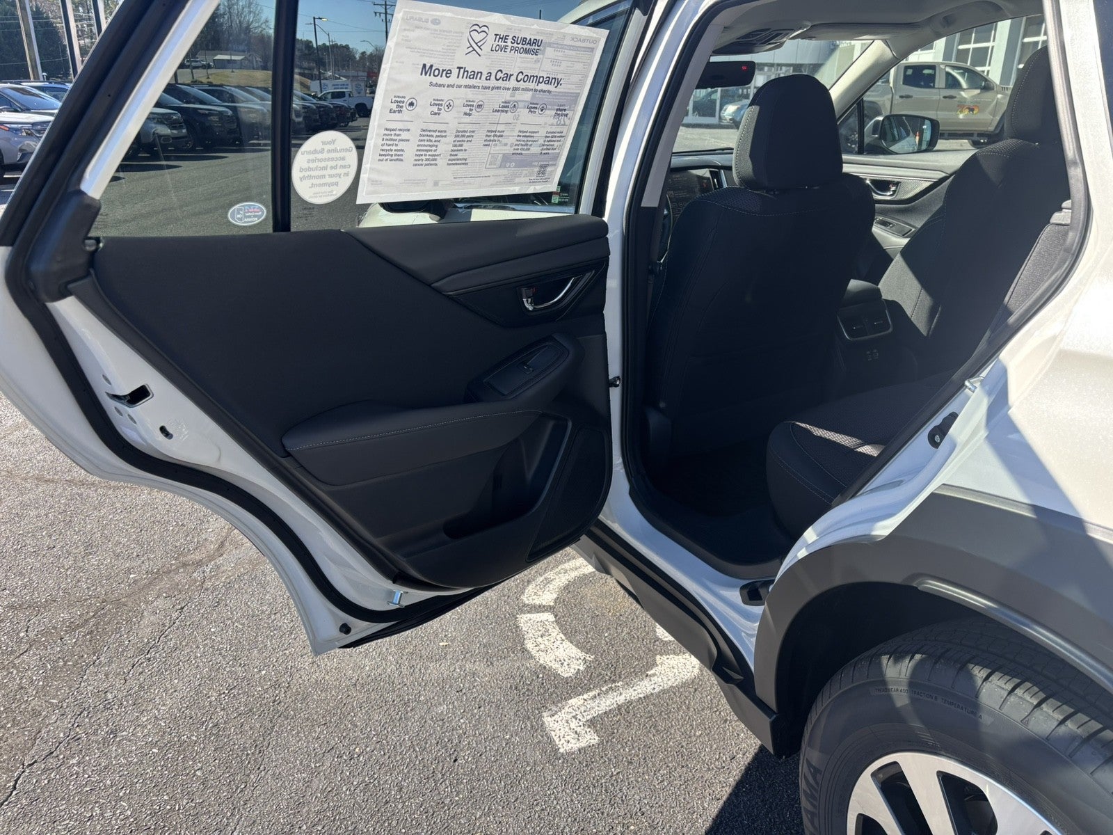 2025 Subaru OUTBACK Premium