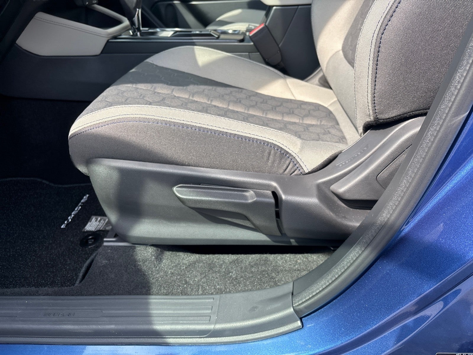 2026 Subaru FORESTER Standard Model