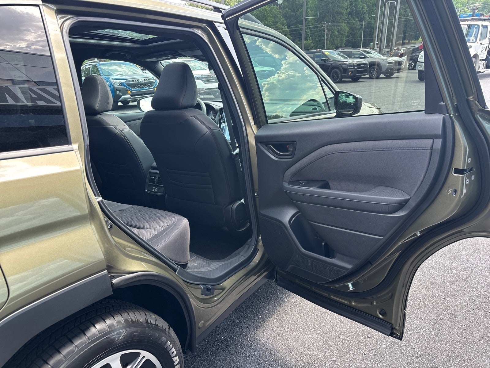 2026 Subaru FORESTER Premium