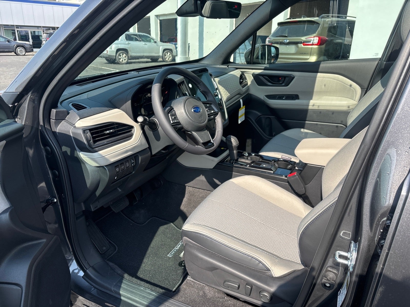 2026 Subaru FORESTER Premium Hybrid