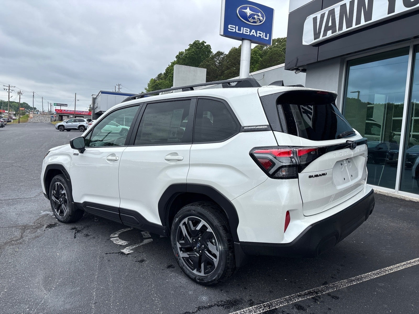 2026 Subaru FORESTER Premium Hybrid