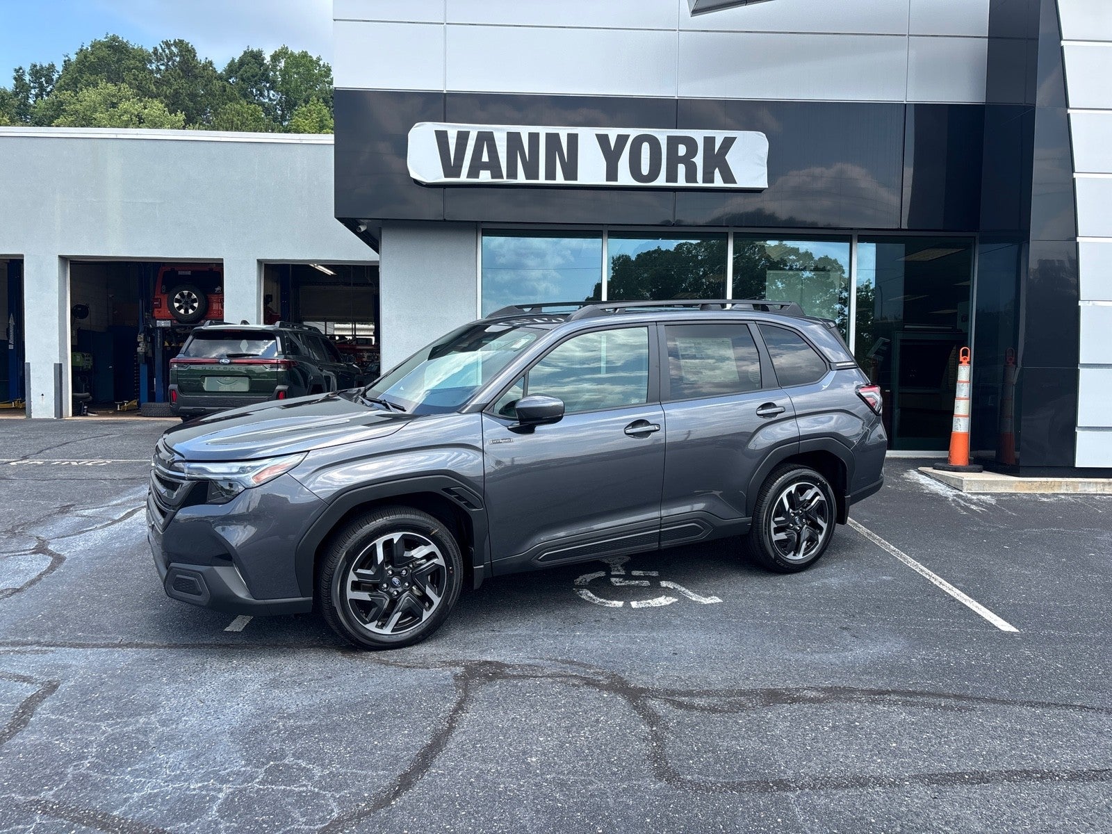 2026 Subaru FORESTER Limited Hybrid