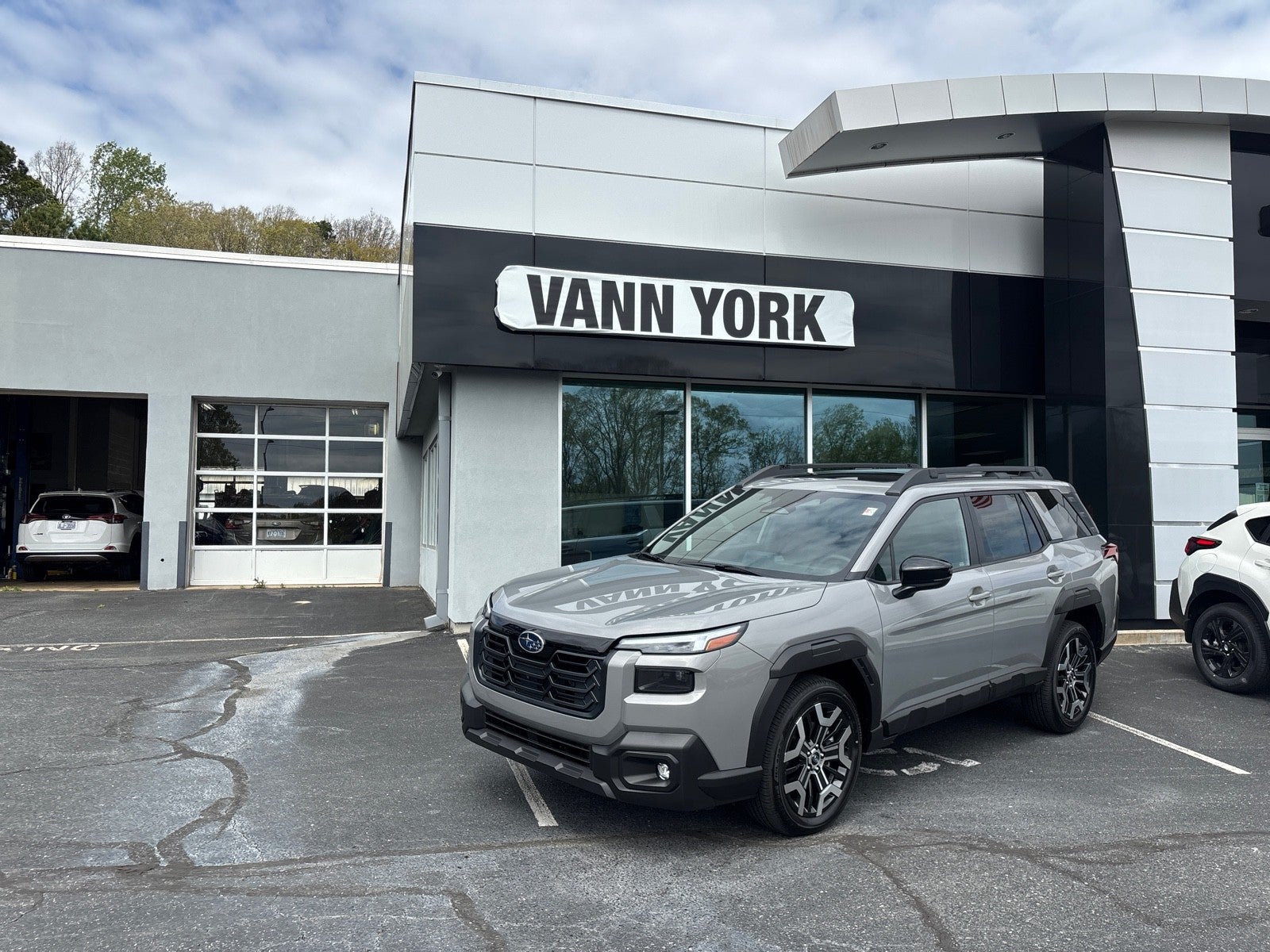 2026 Subaru OUTBACK Touring XT