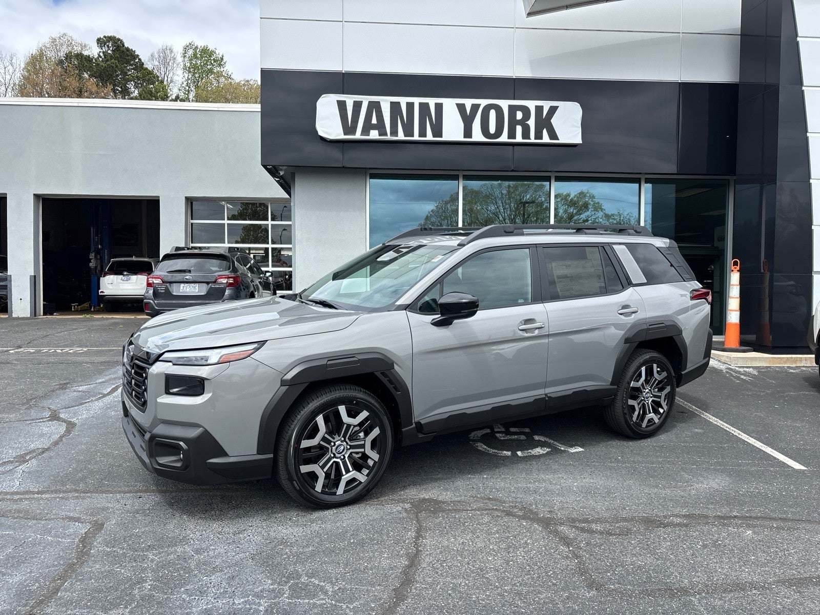 2026 Subaru OUTBACK Touring XT