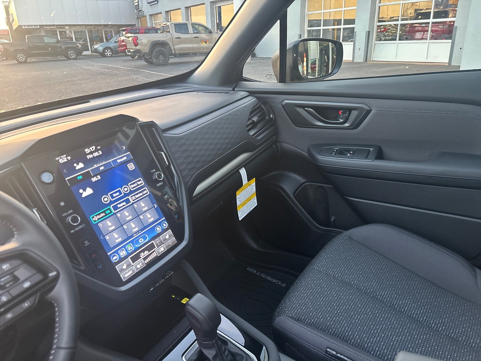 2025 Subaru FORESTER Premium