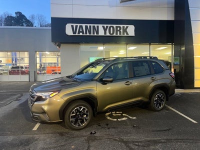 2025 Subaru FORESTER Premium