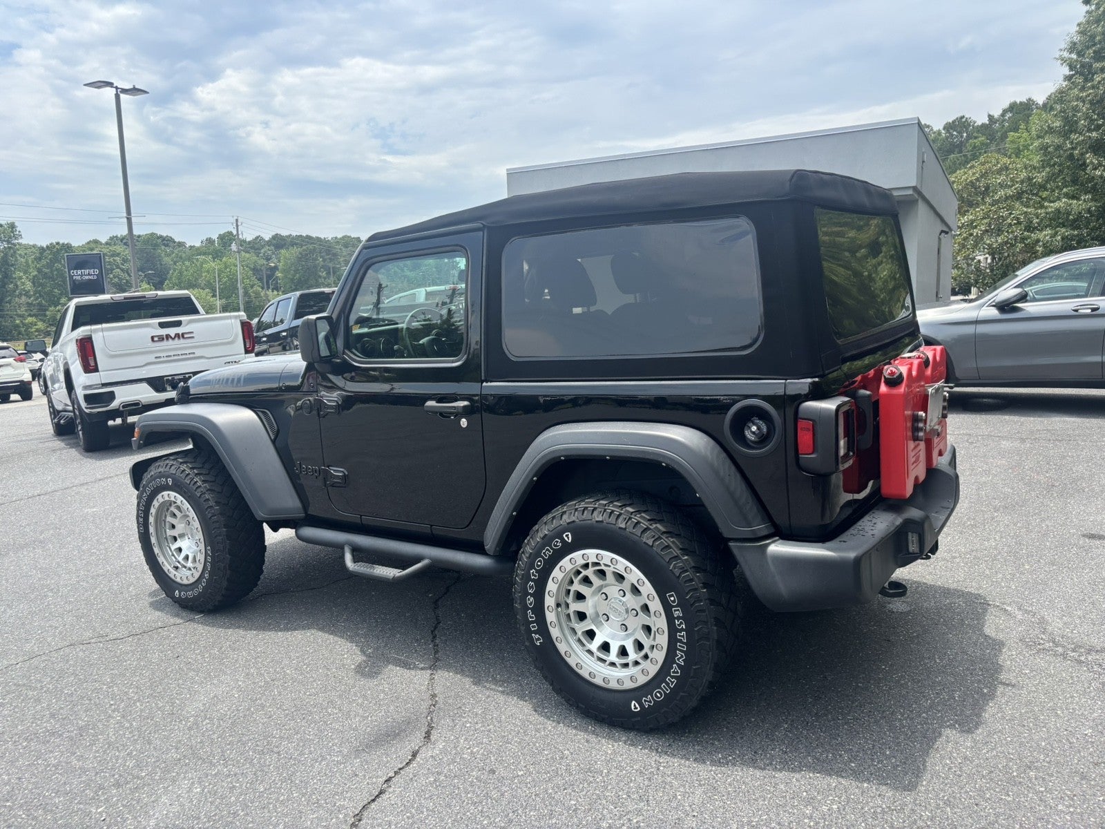 2022 Jeep Wrangler Willys