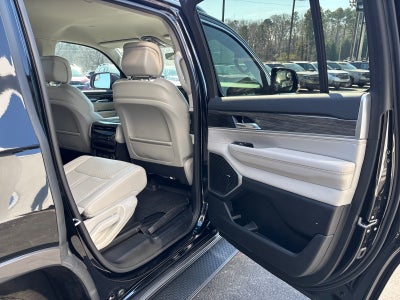 2022 Jeep Wagoneer Series III