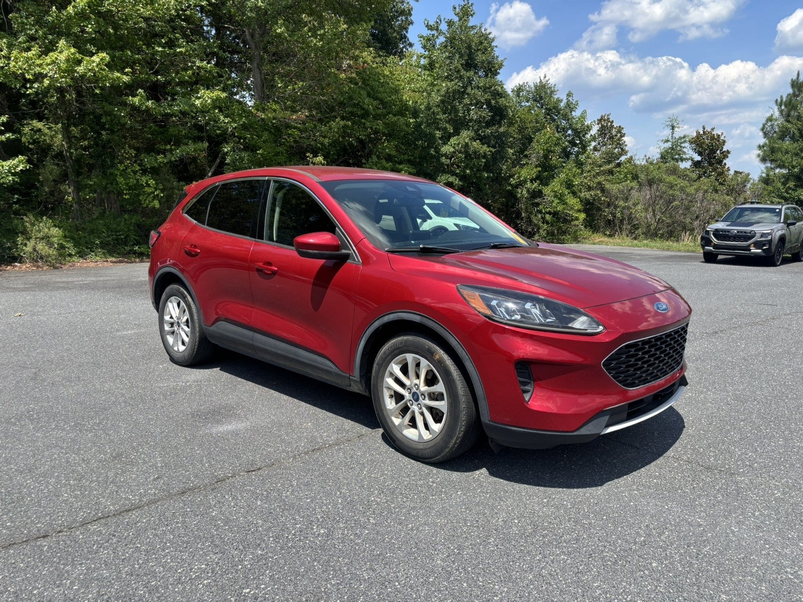 2020 Ford Escape SE