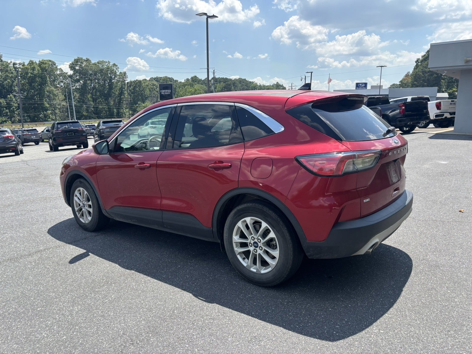 2020 Ford Escape SE