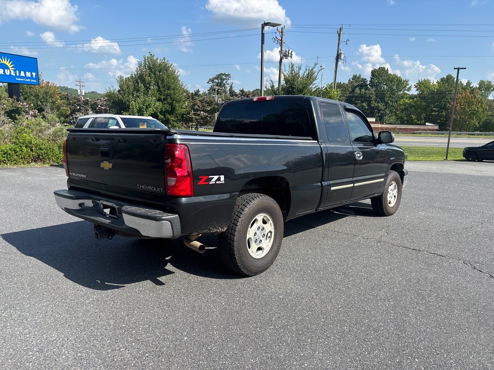 2003 Chevrolet Silverado 1500 LS