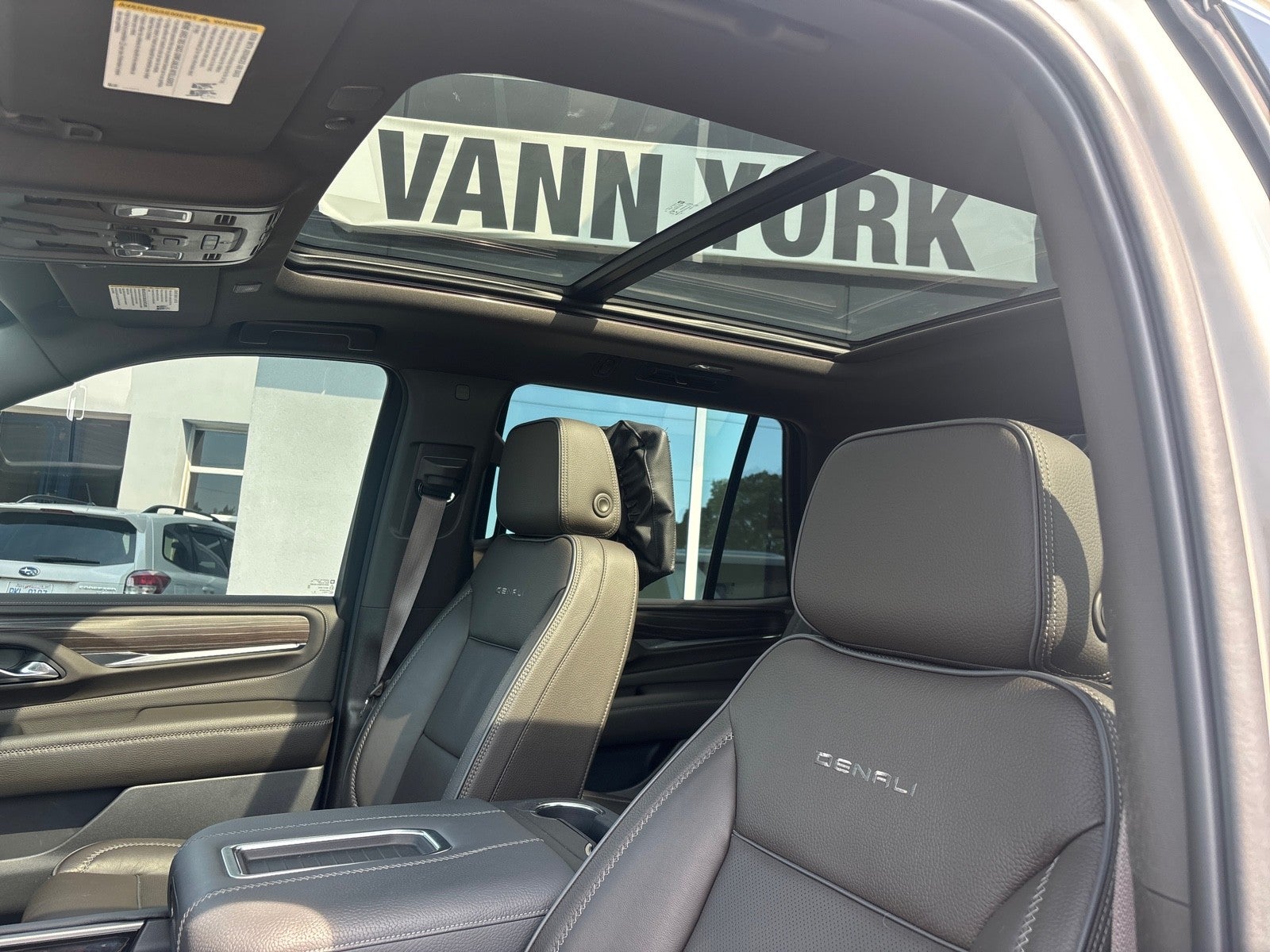 2021 GMC Yukon Denali