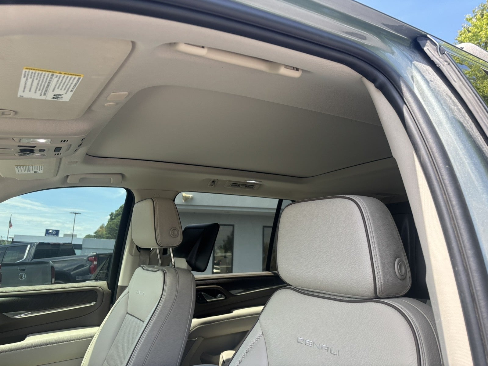 2024 GMC Yukon XL Denali