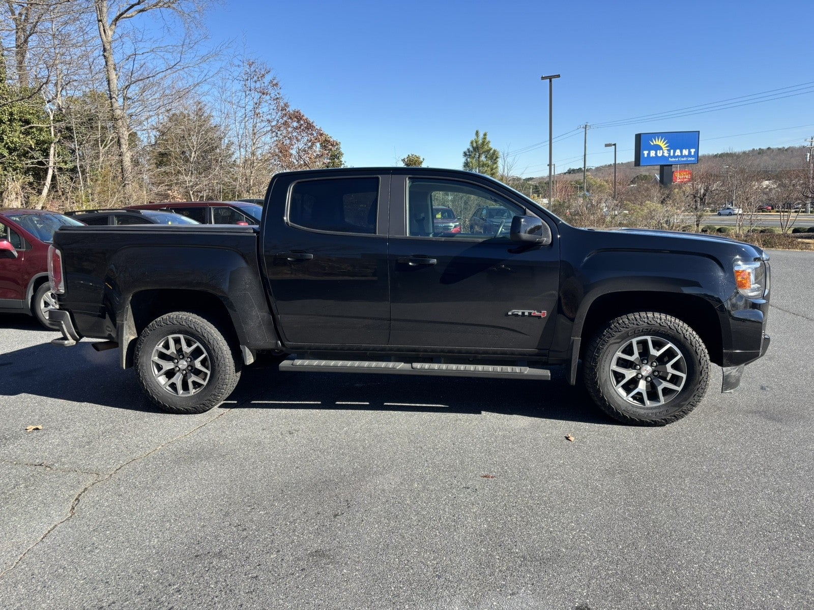 2021 GMC Canyon 4WD AT4 w/Leather