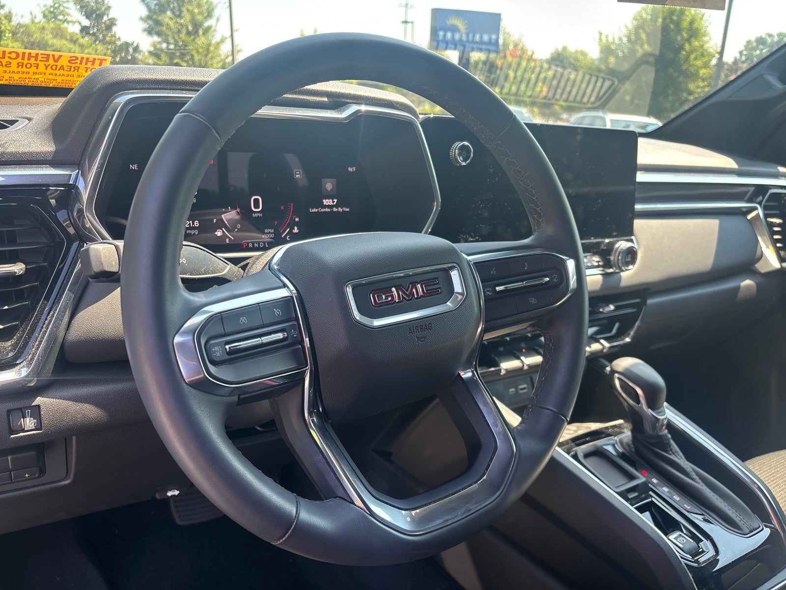 2025 GMC Canyon 2WD Elevation