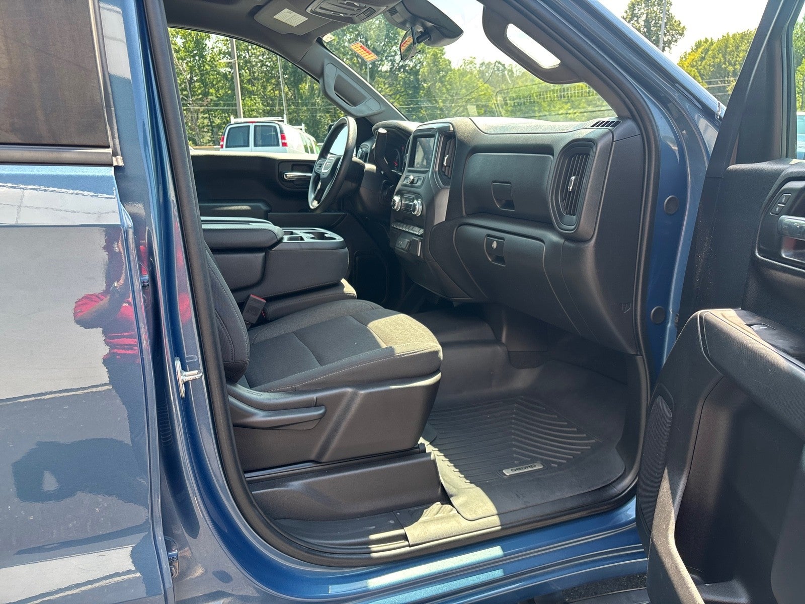 2024 GMC Sierra 1500 Pro