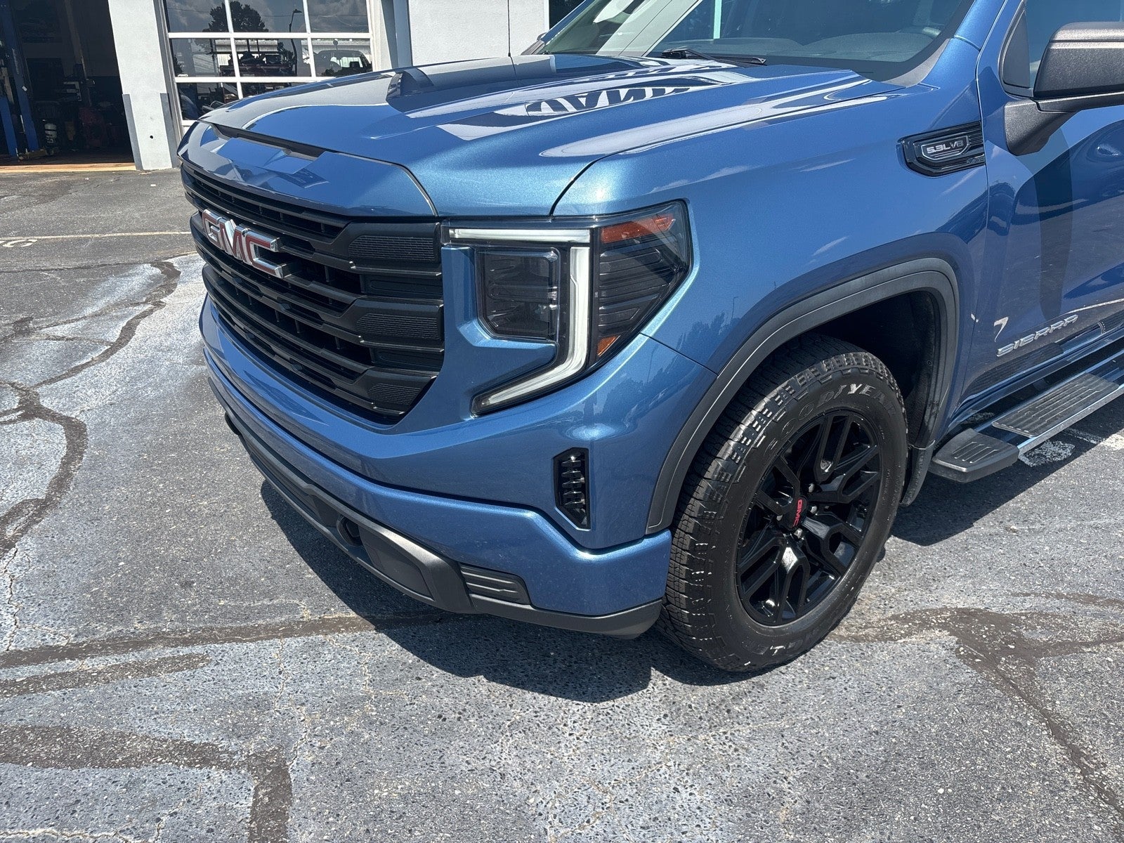 2024 GMC Sierra 1500 Pro