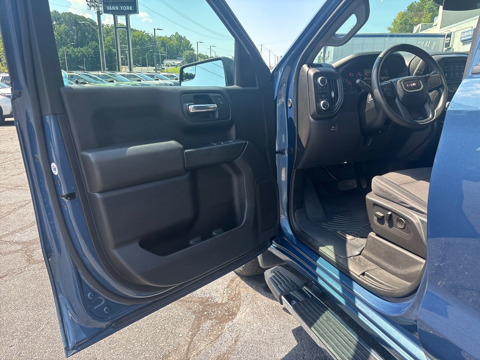 2024 GMC Sierra 1500 Pro