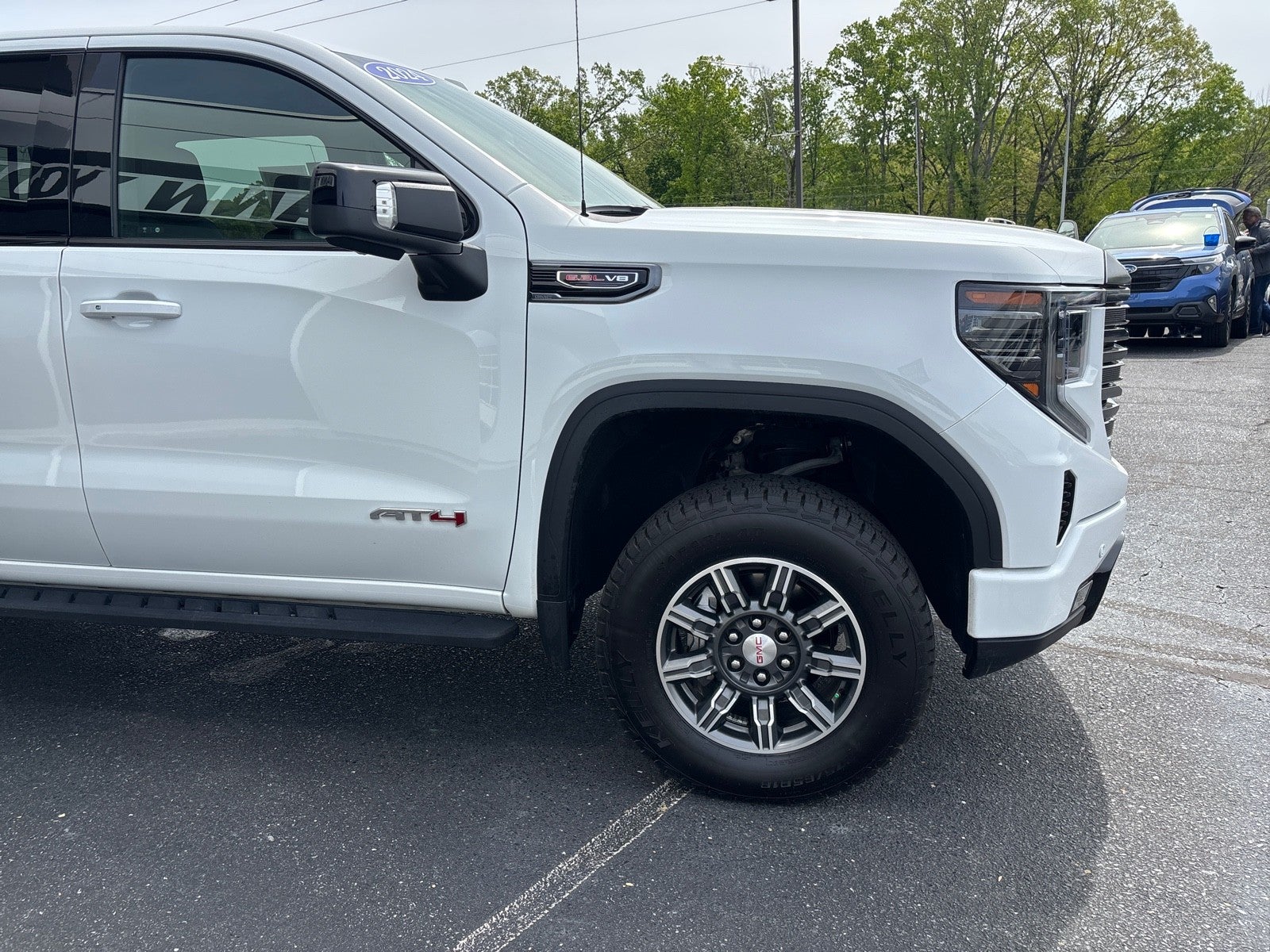 2024 GMC Sierra 1500 AT4