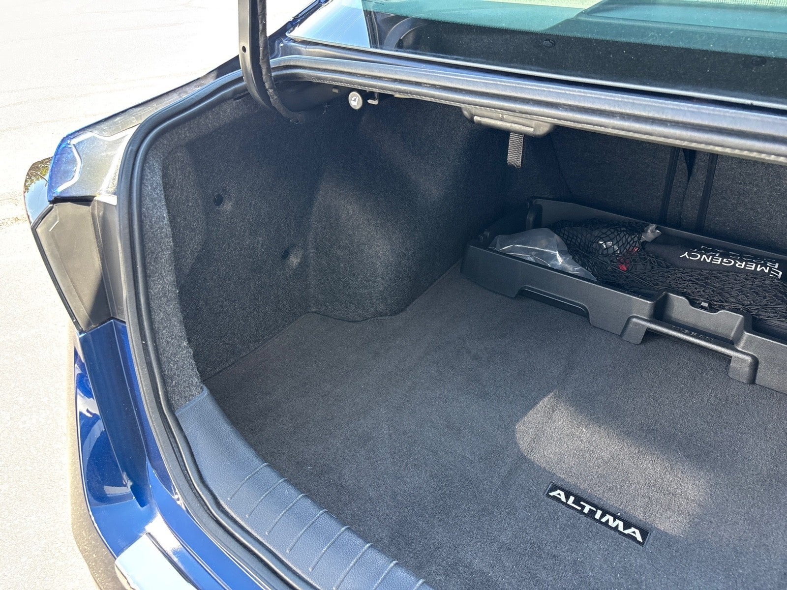 2023 Nissan Altima 2.5 SR