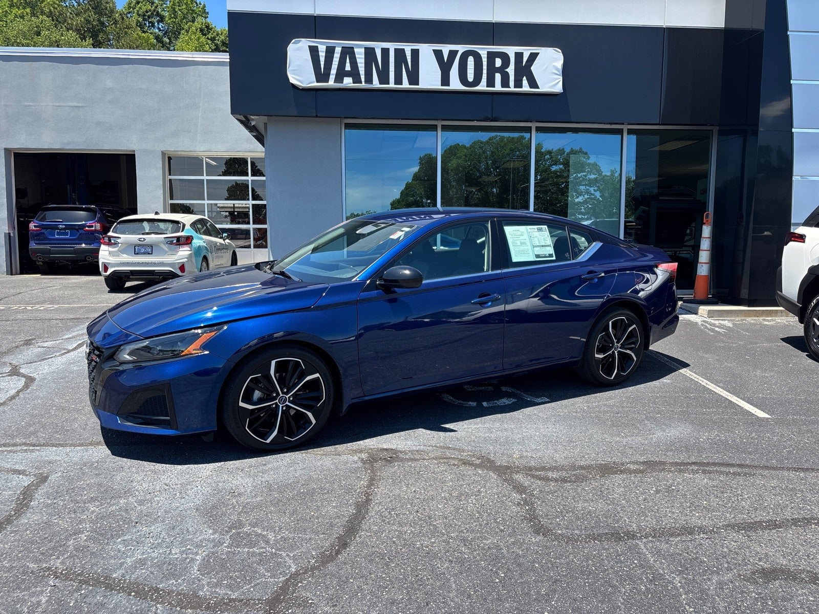 2023 Nissan Altima 2.5 SR
