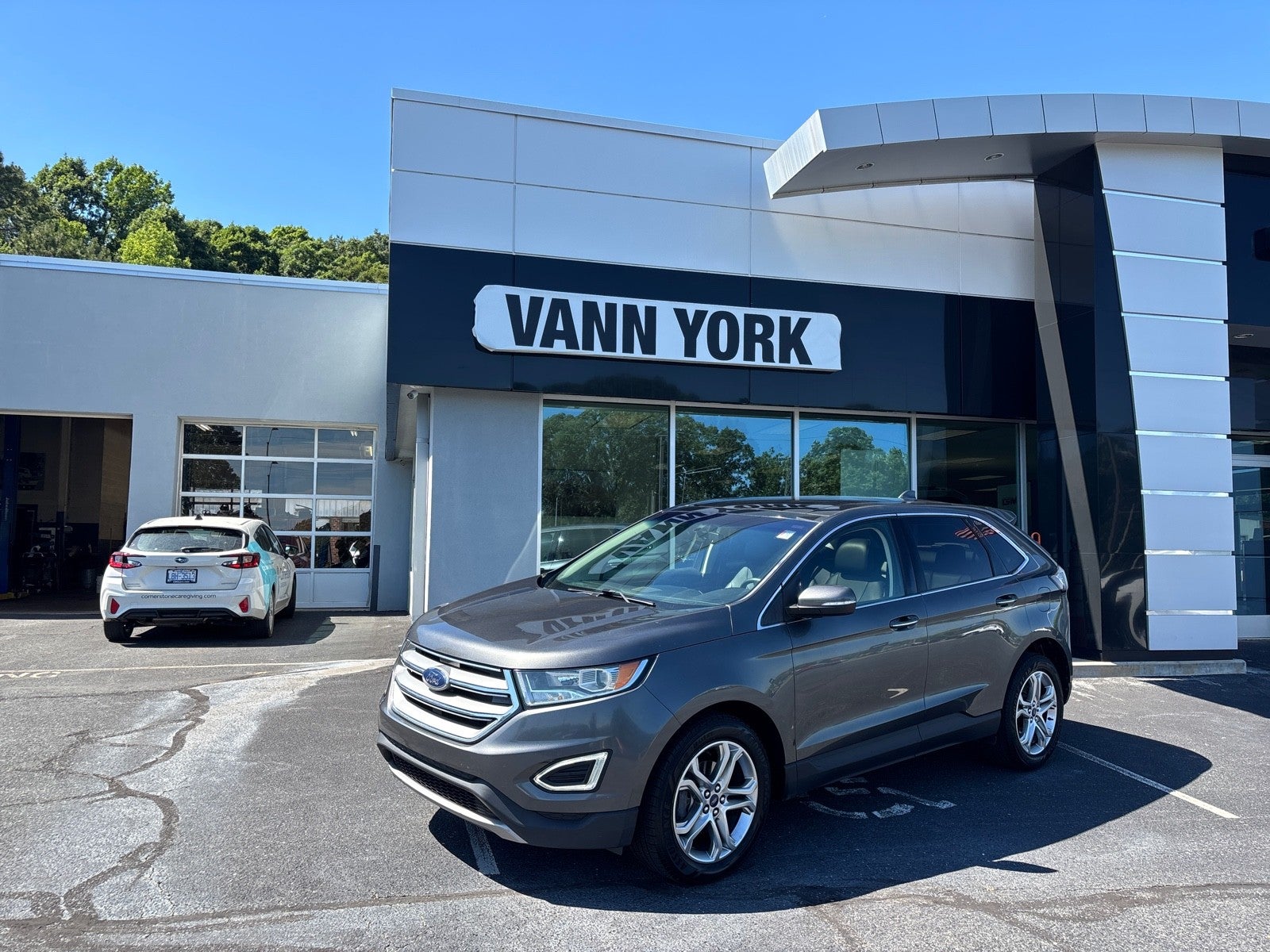 2017 Ford Edge Titanium