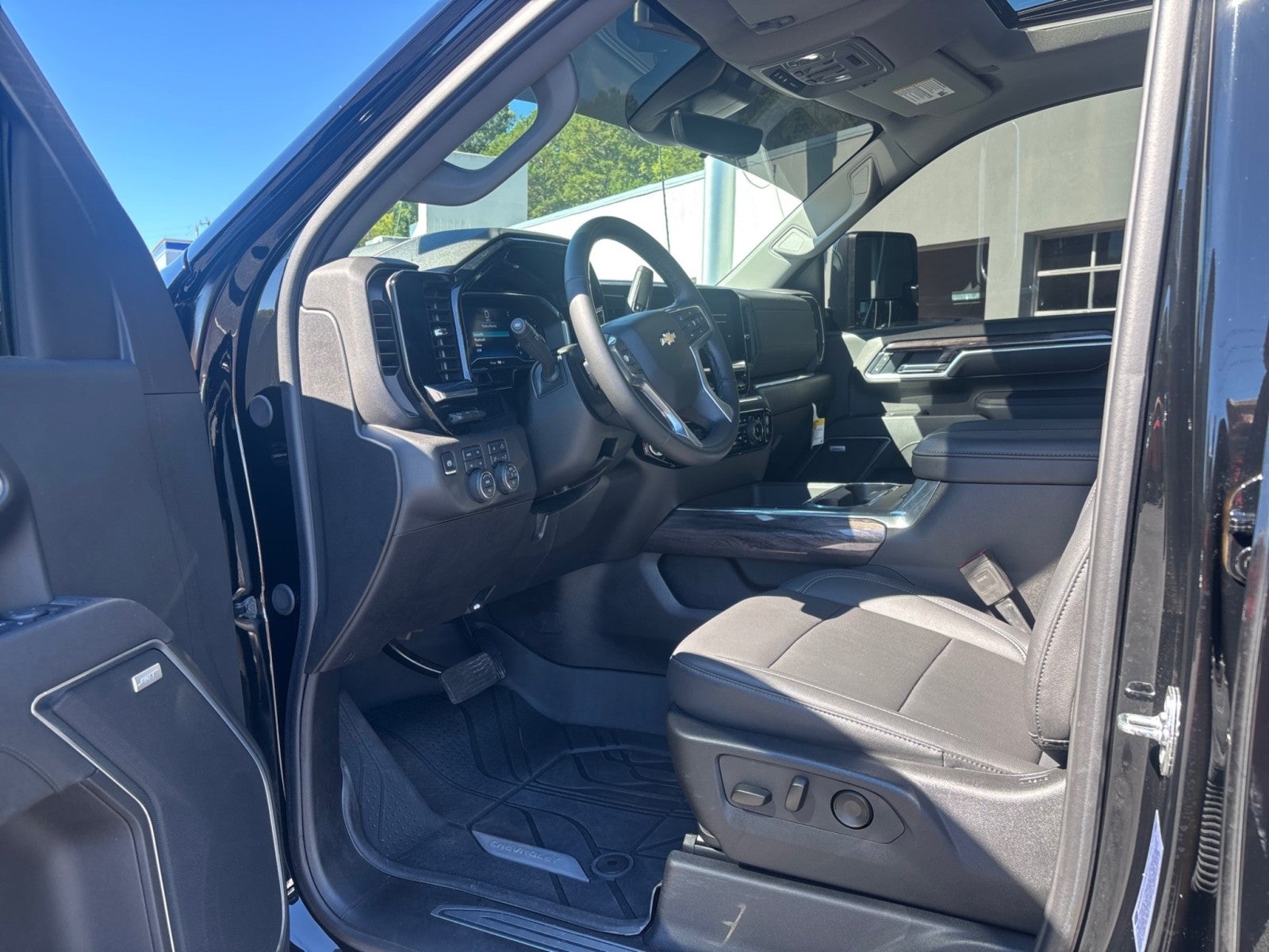 2025 Chevrolet Silverado 2500HD LTZ