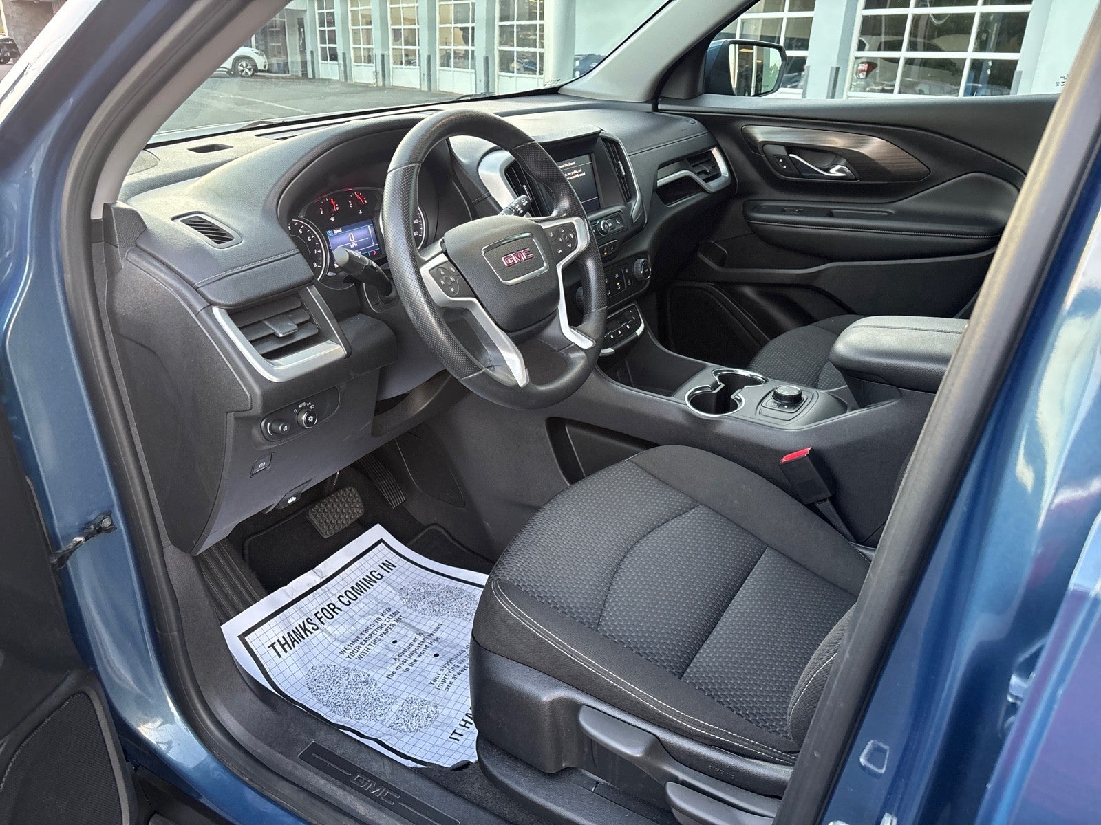 2024 GMC Terrain SLE