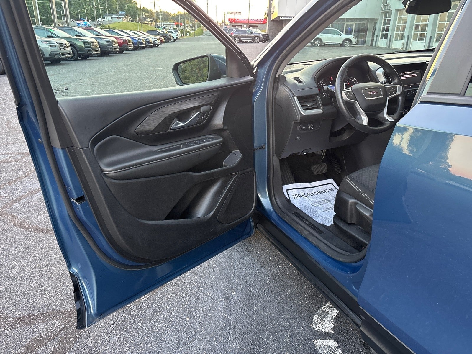 2024 GMC Terrain SLE