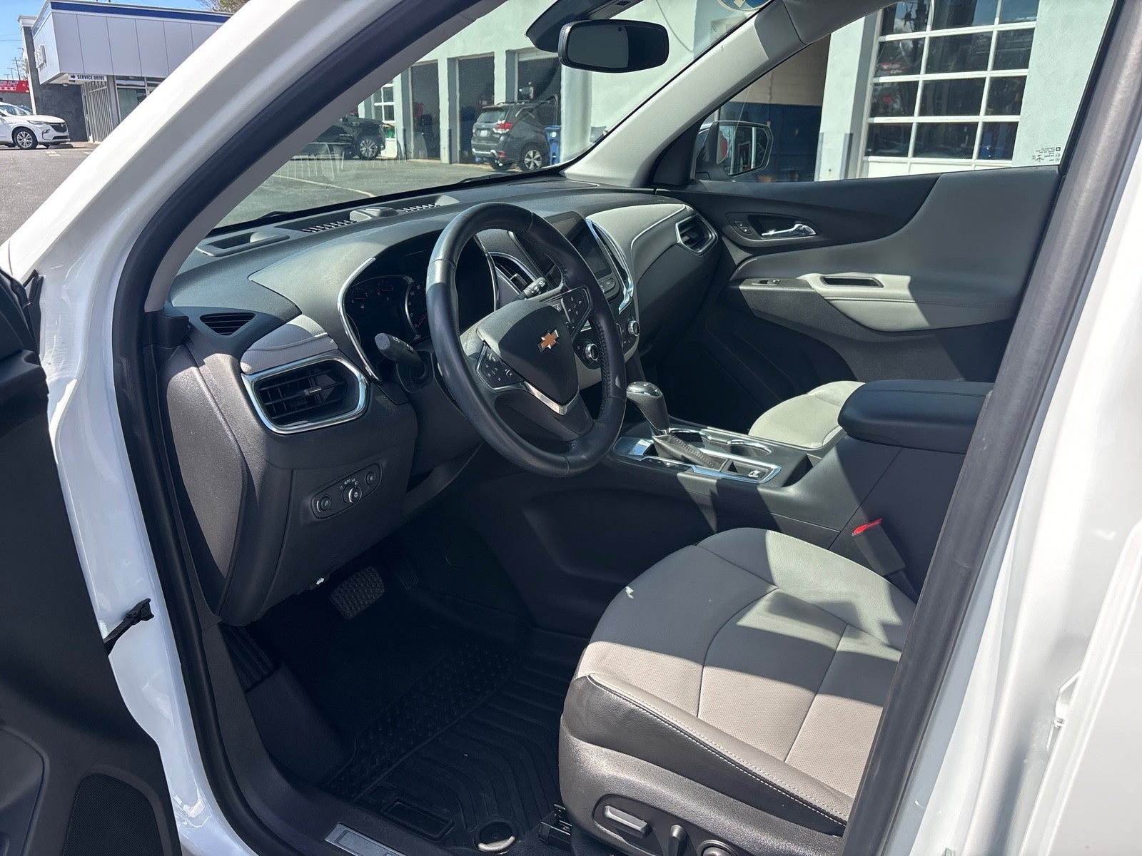 2021 Chevrolet Equinox Premier