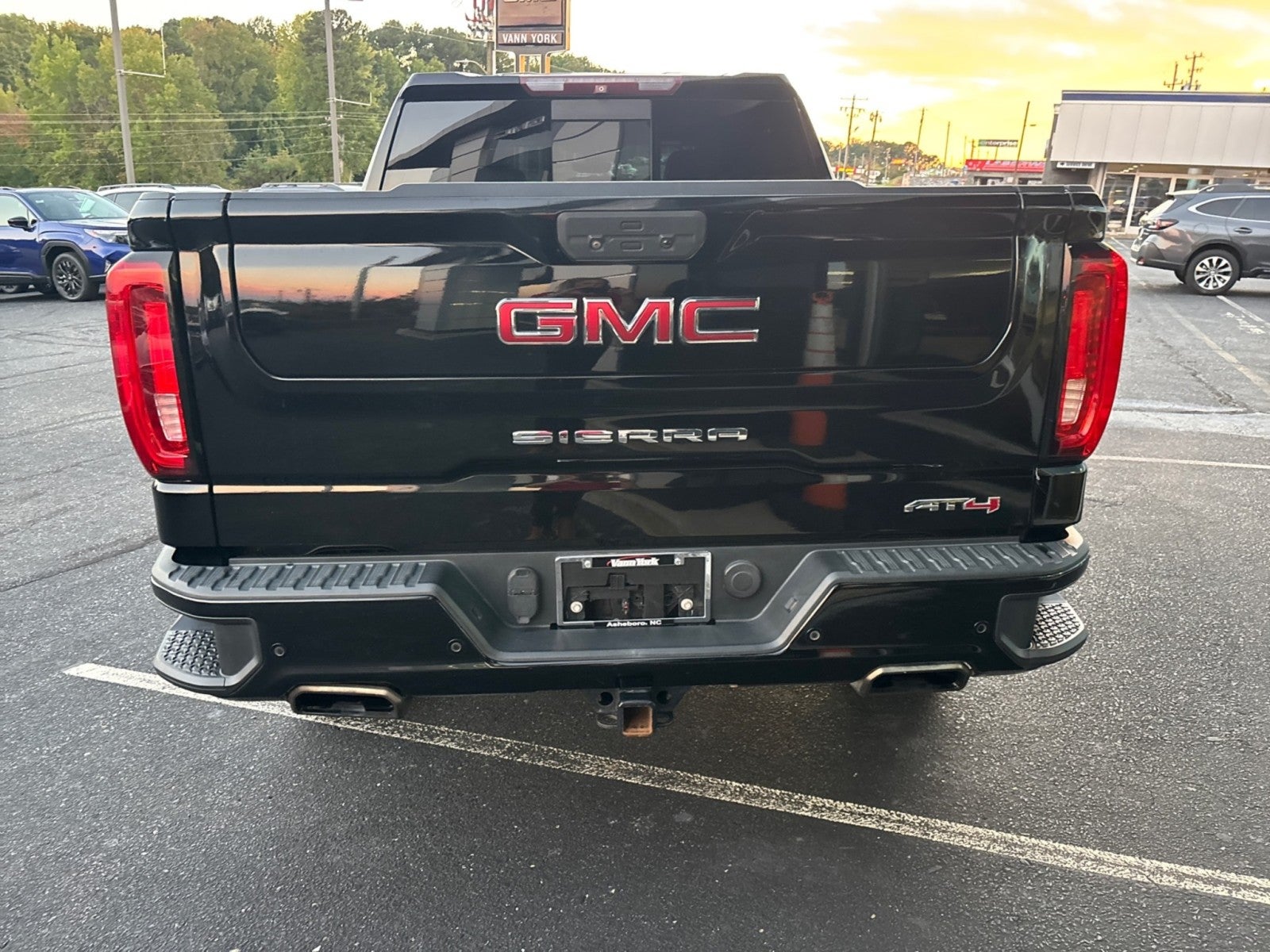 2019 GMC Sierra 1500 AT4