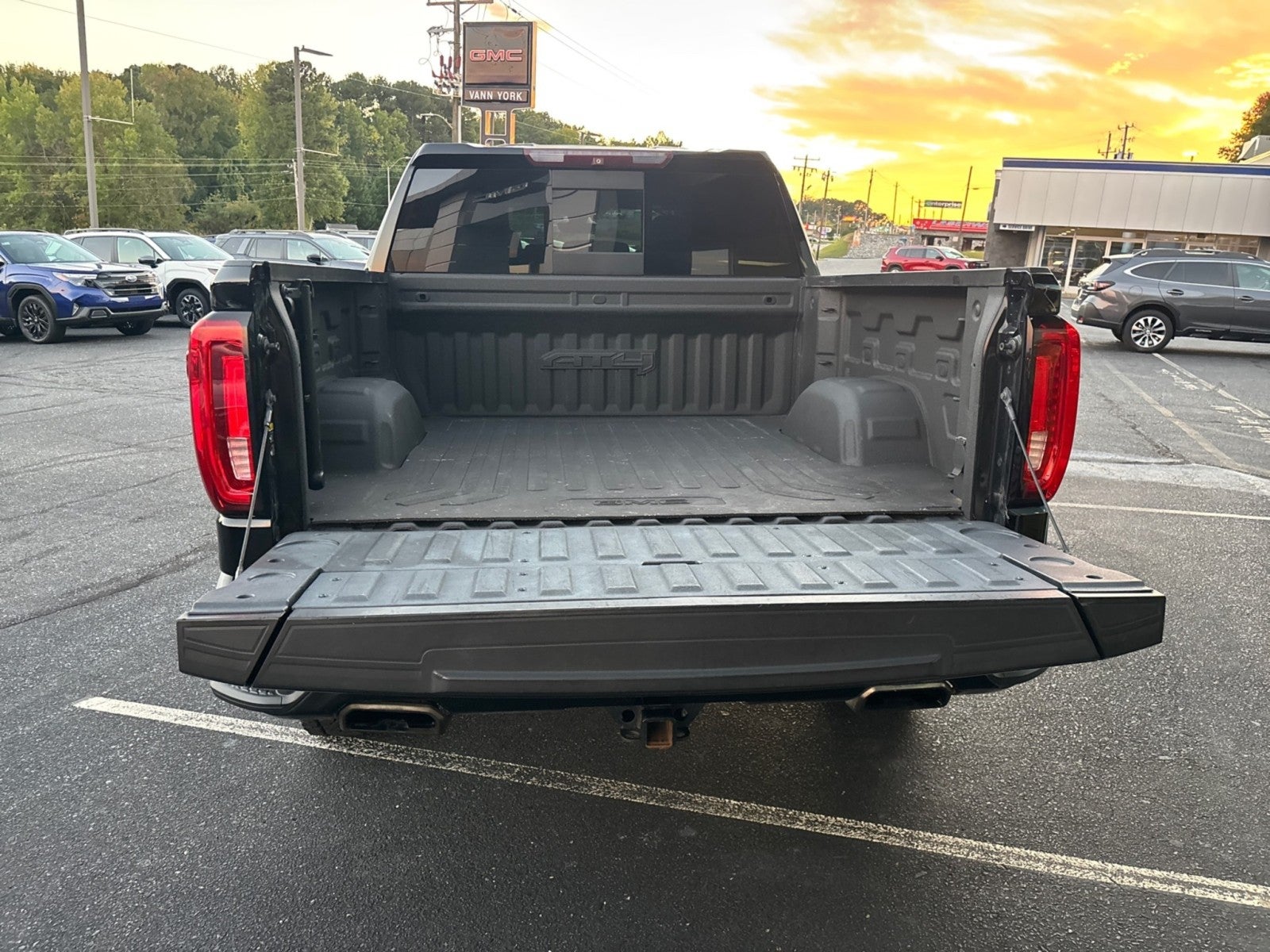 2019 GMC Sierra 1500 AT4