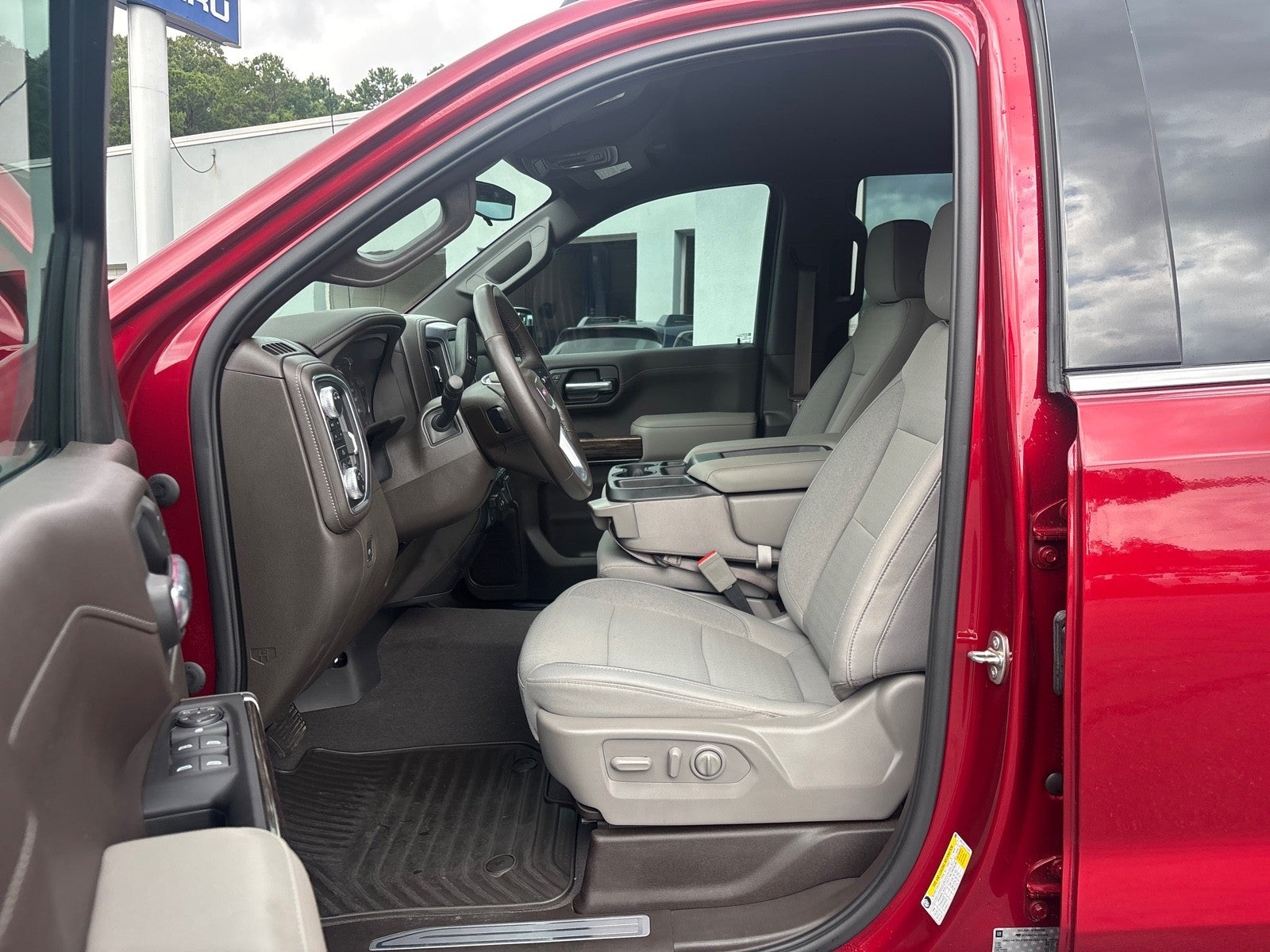 2020 GMC Sierra 1500 SLE