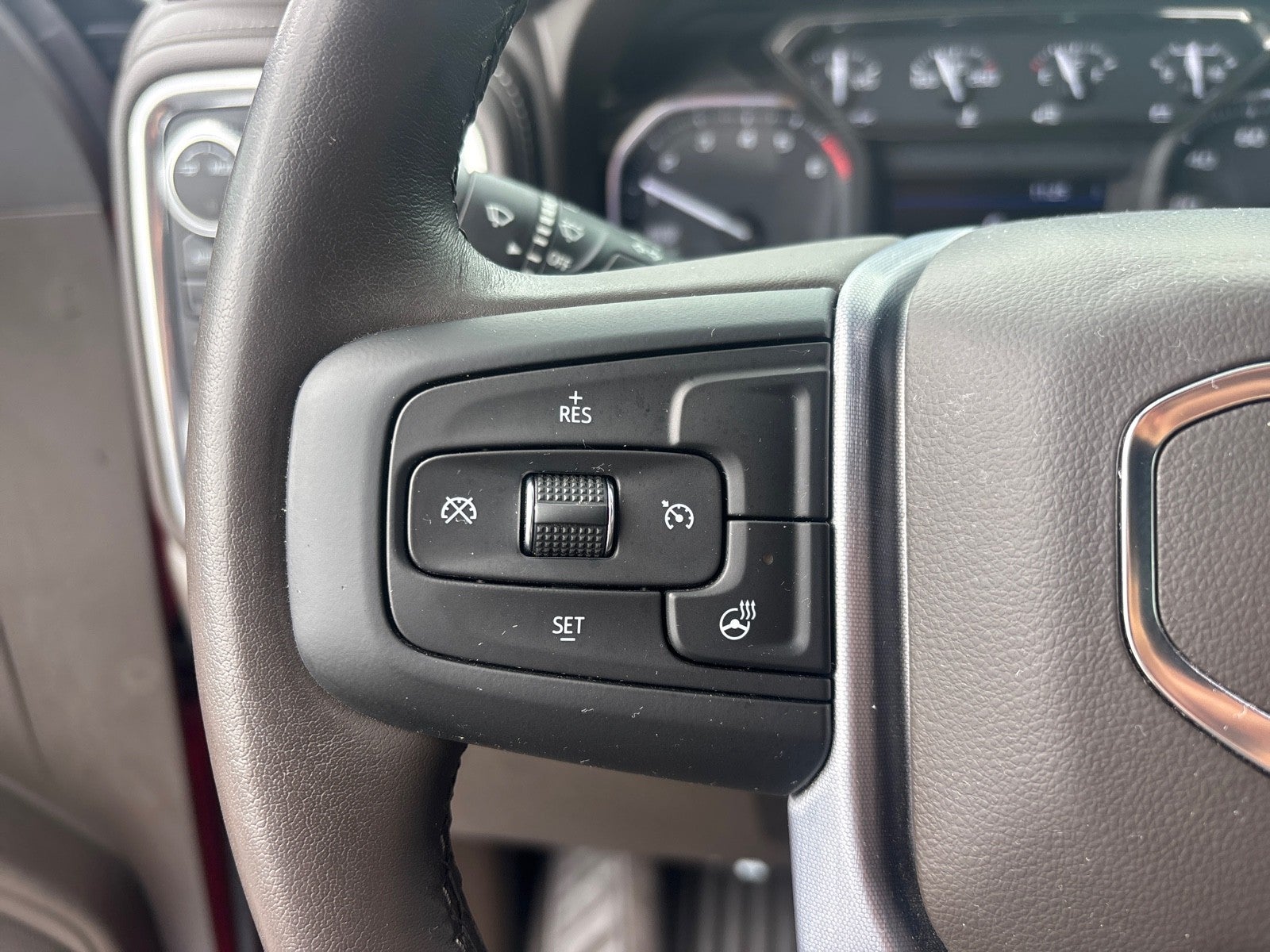 2020 GMC Sierra 1500 SLE