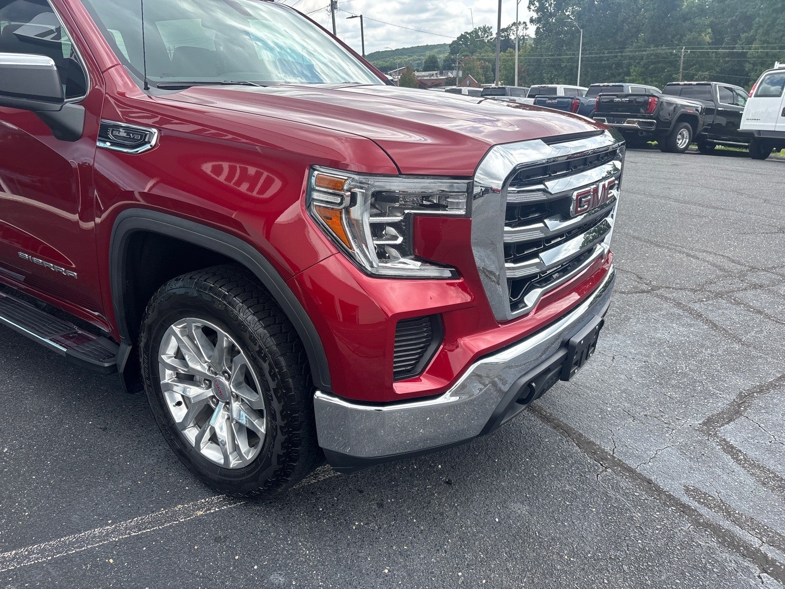 2020 GMC Sierra 1500 SLE