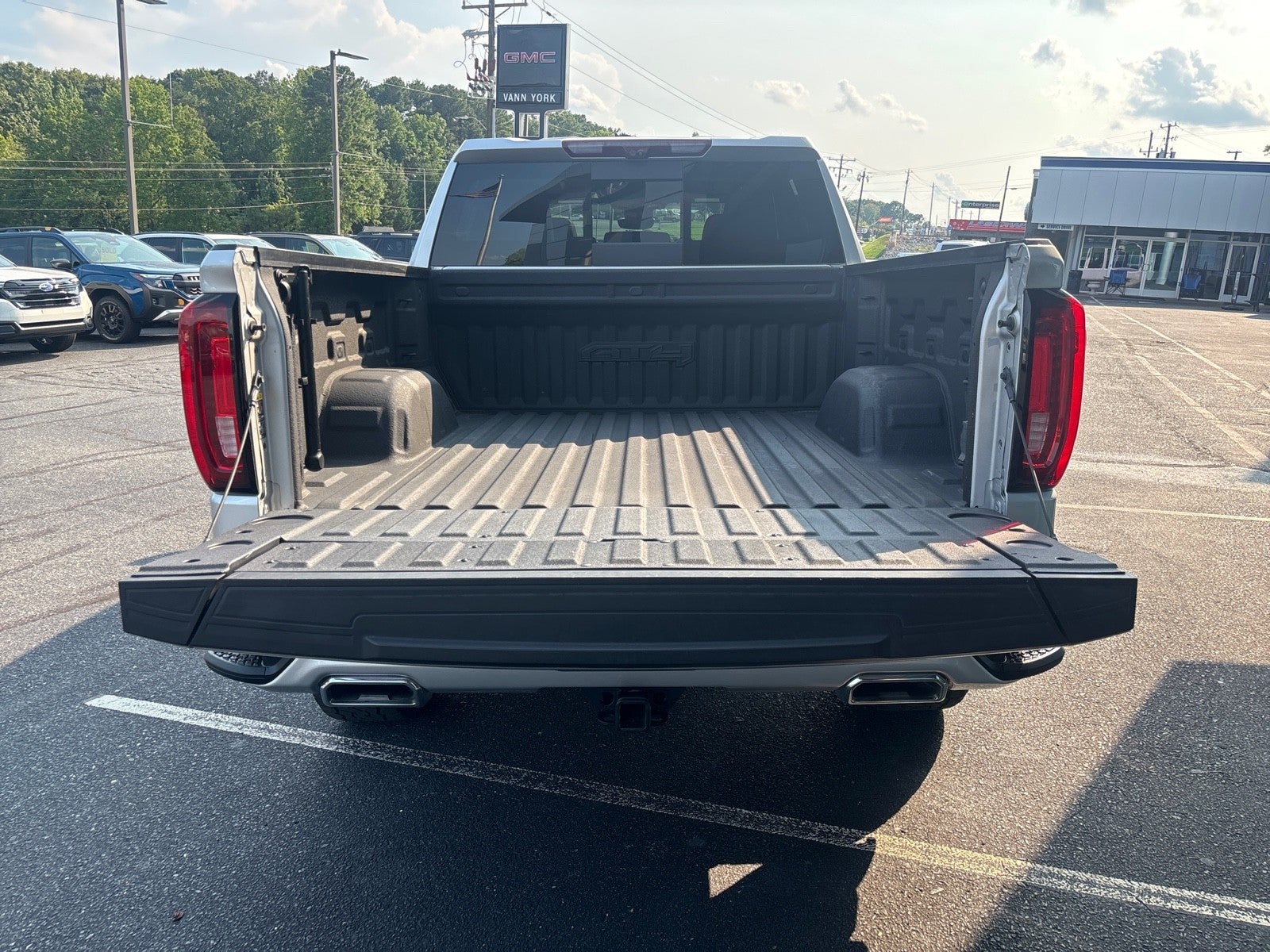 2022 GMC Sierra 1500 AT4