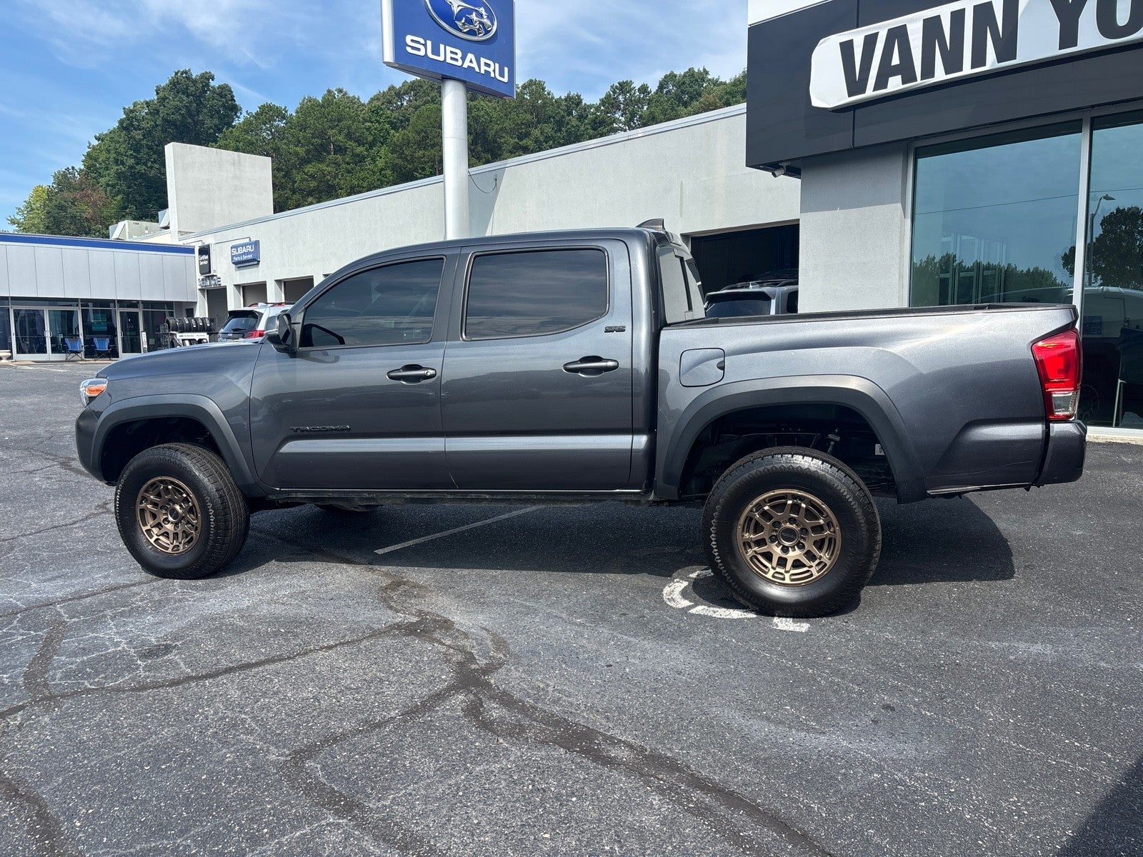 2023 Toyota Tacoma 4WD SR