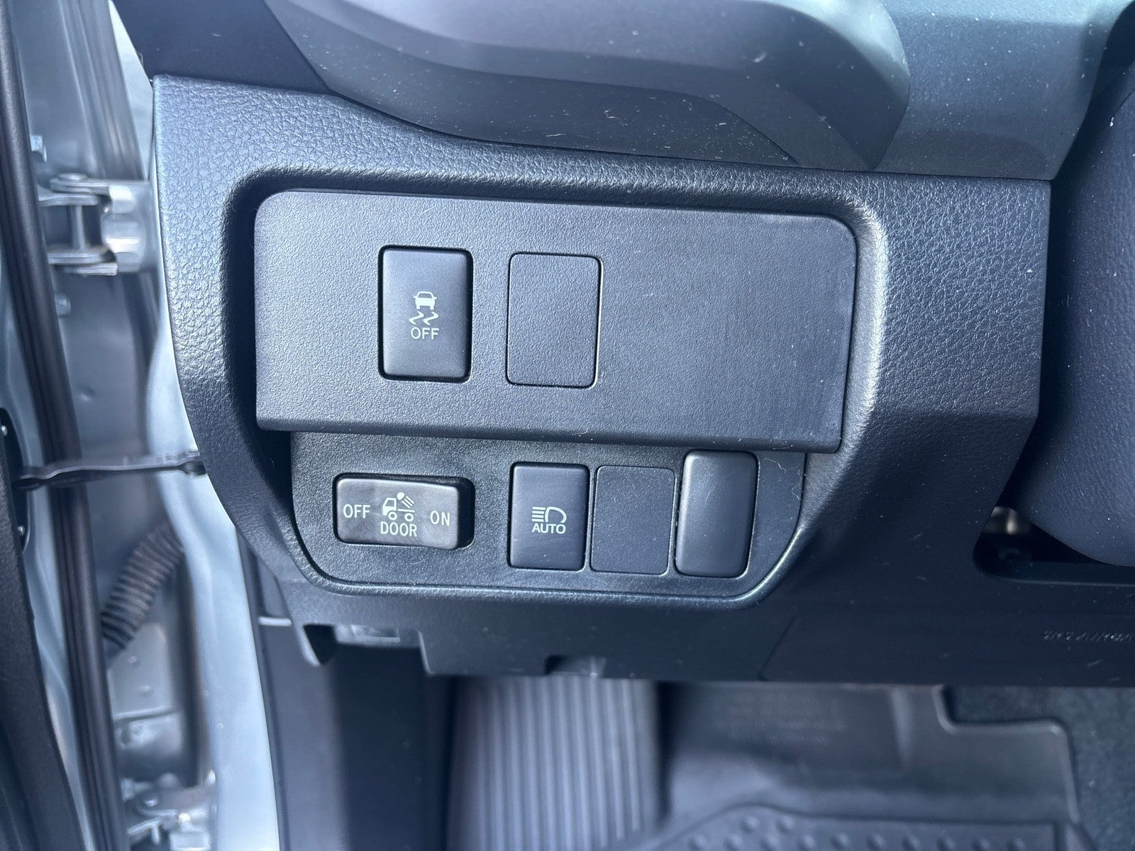 2023 Toyota Tacoma 4WD SR5