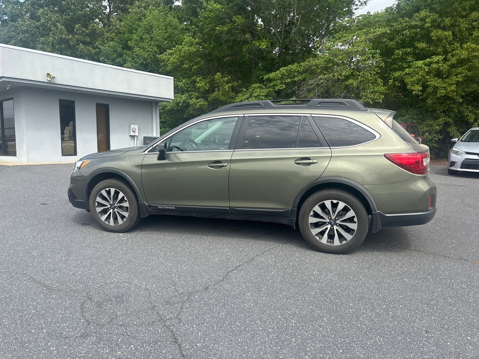 2016 Subaru Outback 2.5i Limited