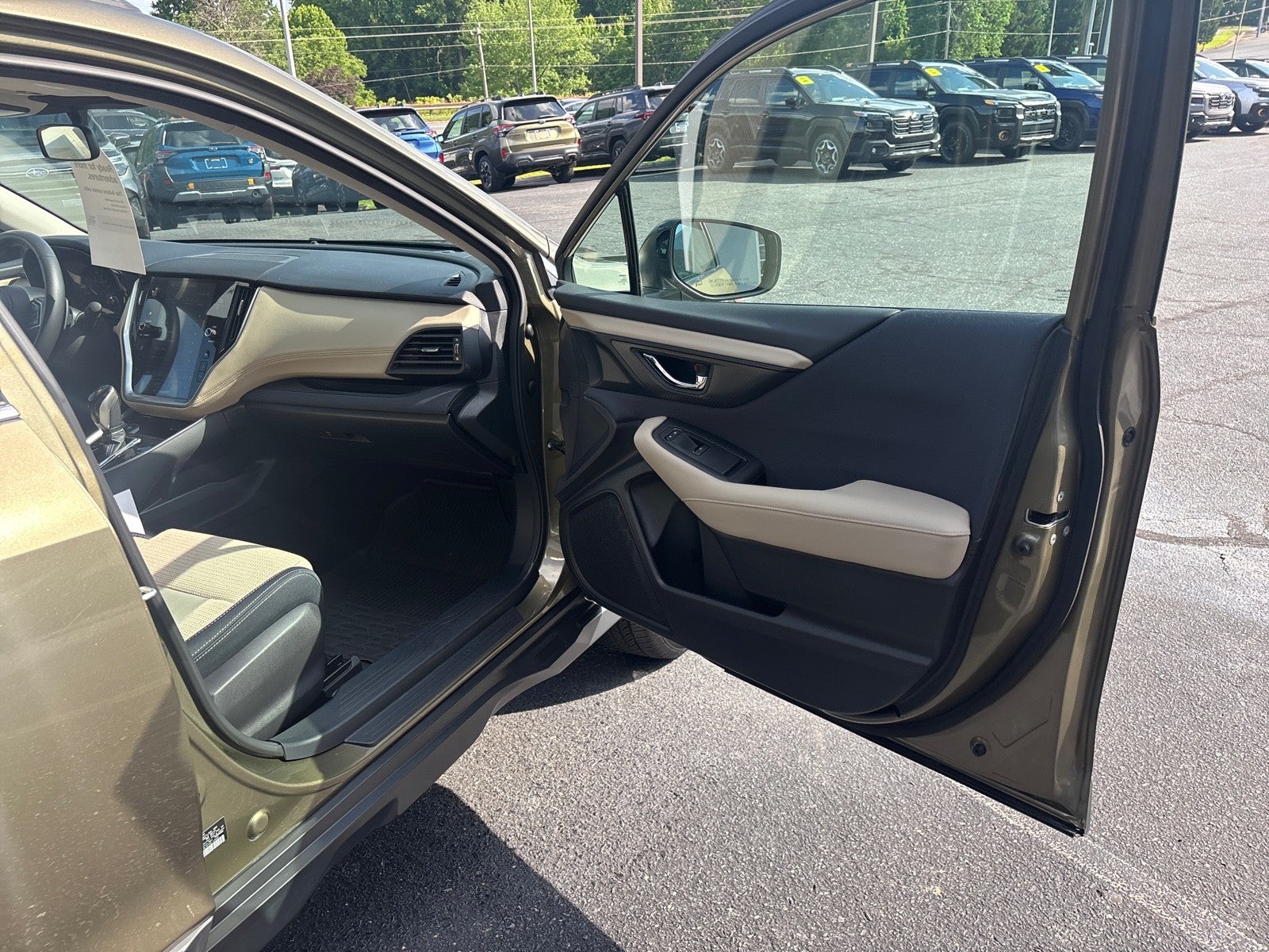 2024 Subaru Outback Premium