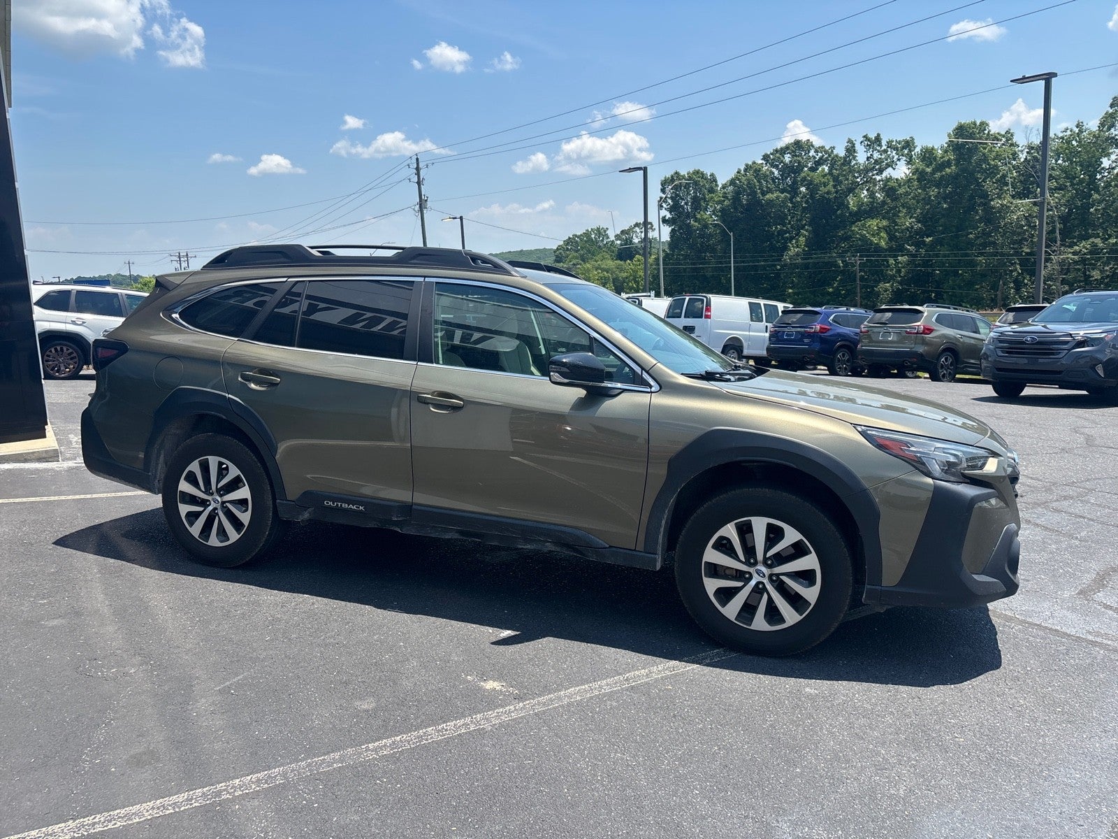 2024 Subaru Outback Premium