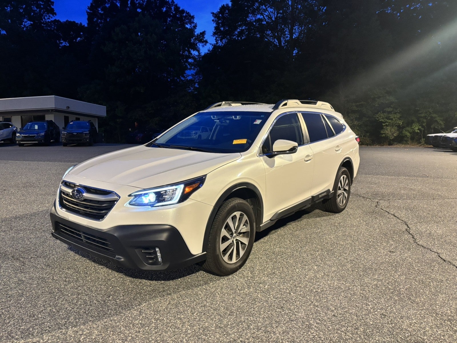2022 Subaru Outback Premium