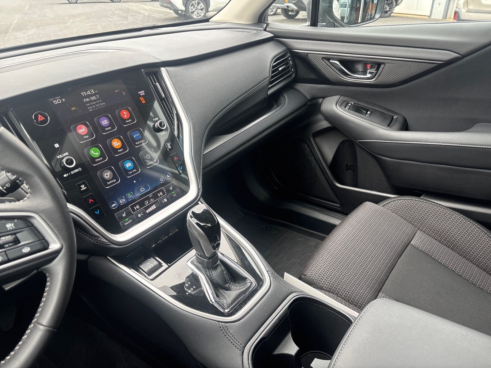 2025 Subaru Outback Premium