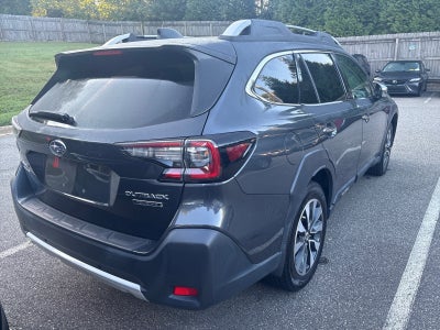 2024 Subaru Outback Touring
