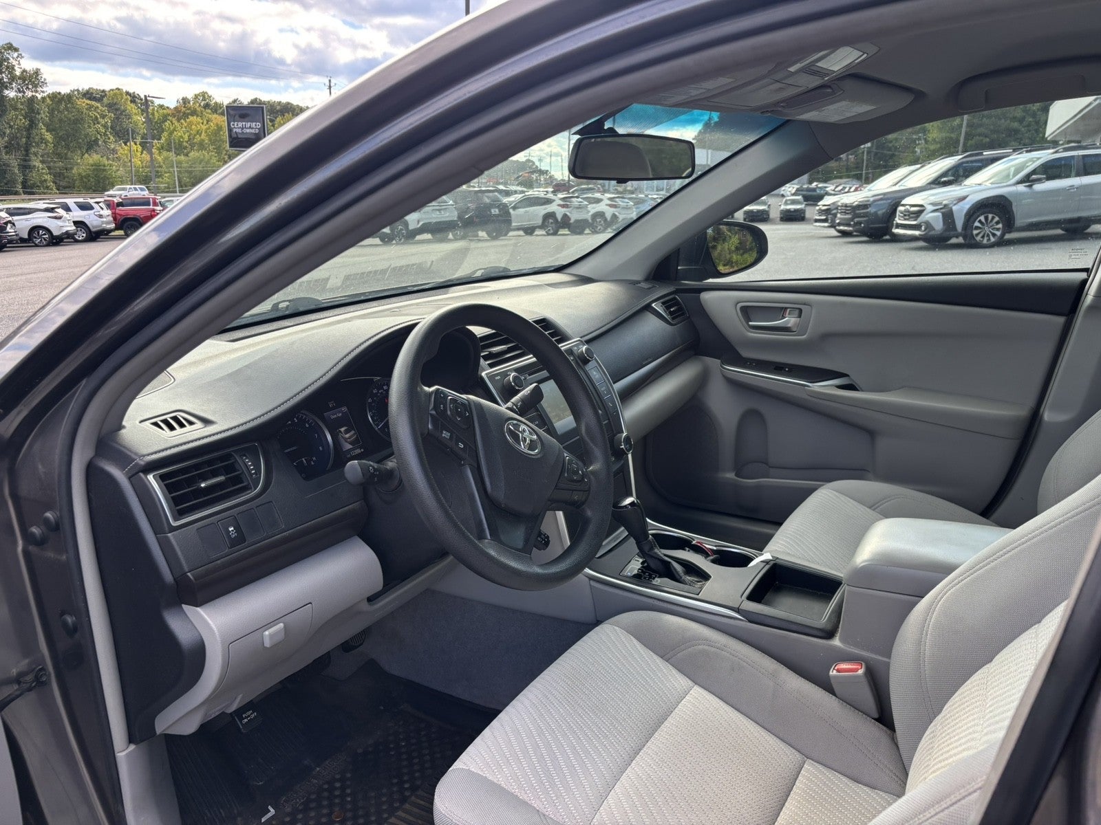 2017 Toyota Camry LE